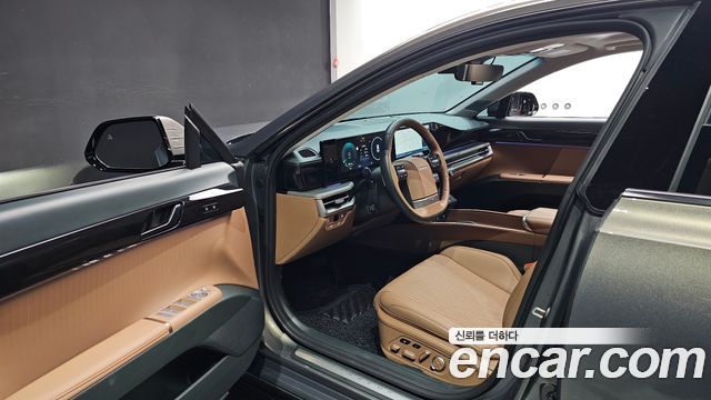 Hyundai Grandeur (GN7) 2,5 Gasoline 2WD Calligraphy 2023 — фото 10