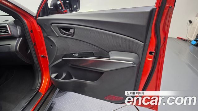 KG Mobility (SsangYong) Very New Tivoli Gasoline 1.5 2WD Limitied Edition 2021 — фото 24