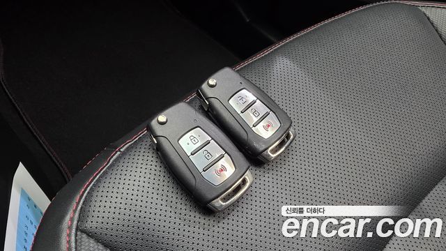 KG Mobility (SsangYong) Very New Tivoli Gasoline 1.5 2WD Limitied Edition 2021 — фото 27