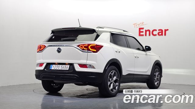 KG Mobility (SsangYong) Beautiful Korando Gasoline 1.5 2WD C7 2023 — фото 2