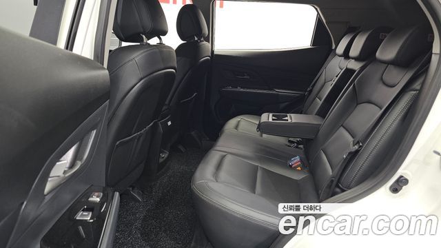 KG Mobility (SsangYong) Beautiful Korando Gasoline 1.5 2WD C7 2023 — фото 11