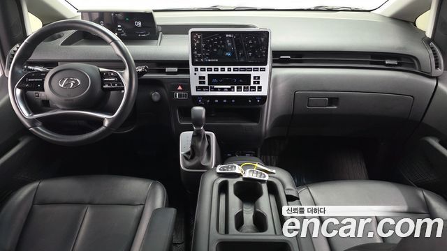 Hyundai Staria Tourer 9-Seater Modern 2023 — фото 7