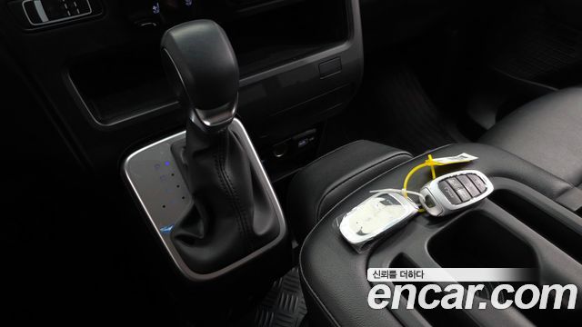 Hyundai Staria Tourer 9-Seater Modern 2023 — фото 9