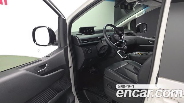 Hyundai Staria Tourer 9-Seater Modern 2023 — фото 10