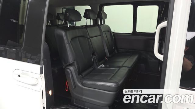 Hyundai Staria Tourer 9-Seater Modern 2023 — фото 15