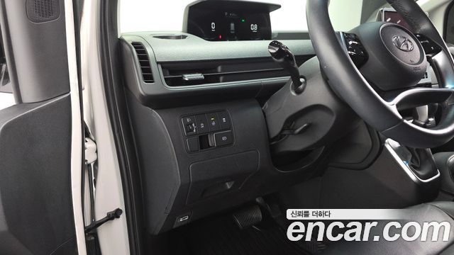 Hyundai Staria Tourer 9-Seater Modern 2023 — фото 17