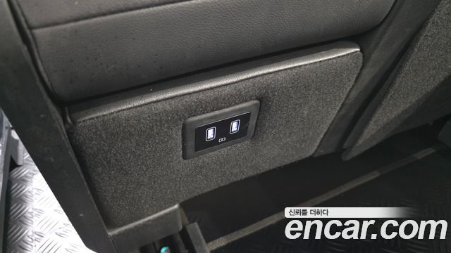 Hyundai Staria Tourer 9-Seater Modern 2023 — фото 23