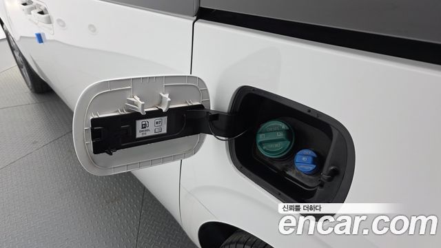 Hyundai Staria Tourer 9-Seater Modern 2023 — фото 36