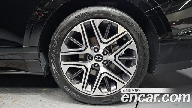 Hyundai Grandeur (GN7) 2,5 Gasoline 2WD Exclusive 2023 — фото 21
