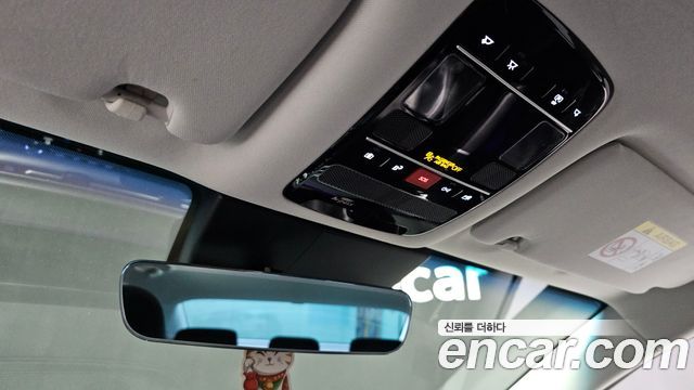 Hyundai Grandeur (GN7) 2,5 Gasoline 2WD Exclusive 2023 — фото 30