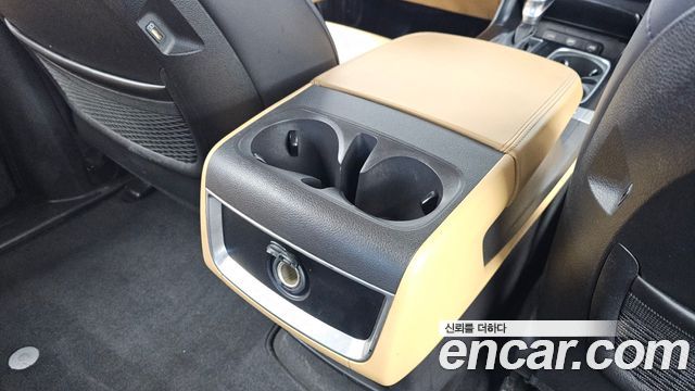 Kia Carnival (IV) Diesel 9-Seater Prestige 2021 — фото 31