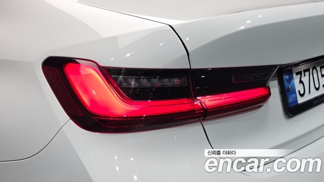 BMW 3 Series (G20) 320i M Sport 2024 — фото 29