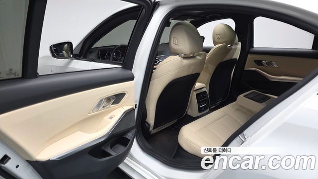 BMW 3 Series (G20) 320i M Sport 2024 — фото 32