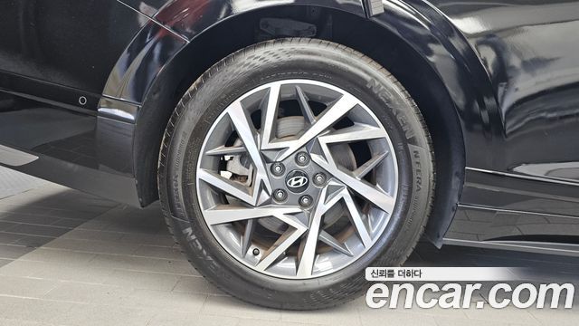 Hyundai Grandeur (GN7) 3.5 Gasoline 2WD Premium 2023 — фото 5