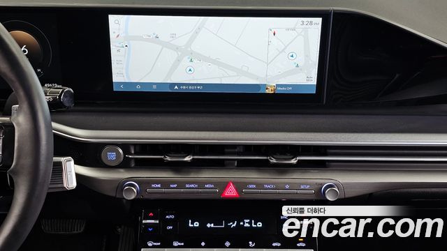 Hyundai Grandeur (GN7) 3.5 Gasoline 2WD Premium 2023 — фото 13