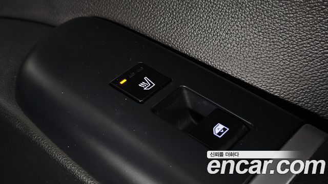 Hyundai Grandeur (GN7) 3.5 Gasoline 2WD Premium 2023 — фото 19