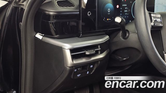 Hyundai Grandeur (GN7) 3.5 Gasoline 2WD Premium 2023 — фото 29