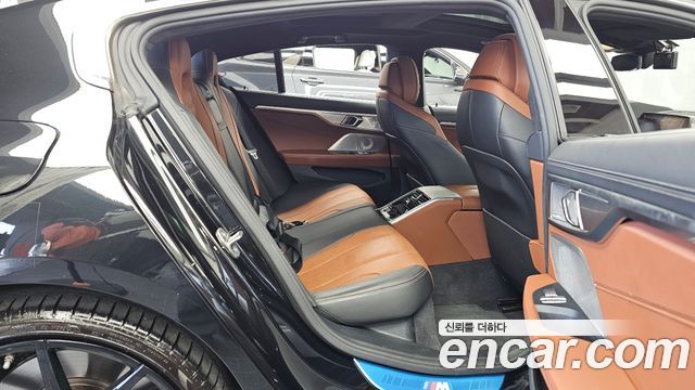 BMW 8 Series (G15) 840i xDrive M Sport Gran Coupe 2020 — фото 12
