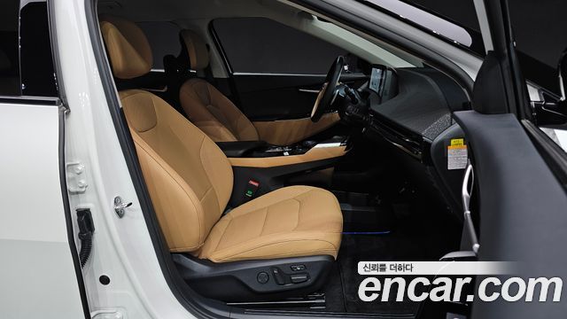 Kia EV6 Standard 4WD Earth 2023 — фото 26