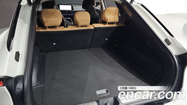 Kia EV6 Standard 4WD Earth 2023 — фото 31