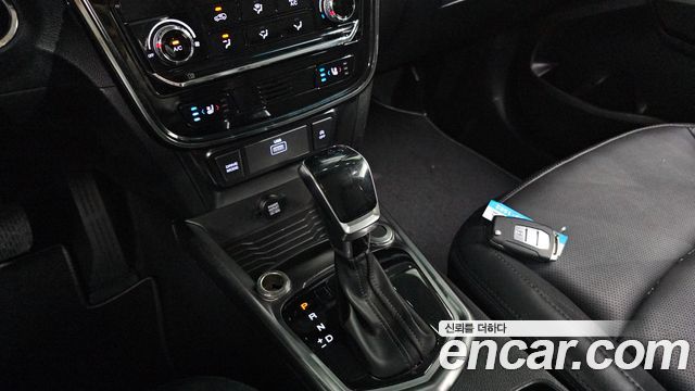 KG Mobility (SsangYong) Very New Tivoli Gasoline 1.5 2WD V3 2022 — фото 9