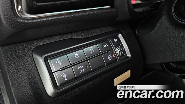 KG Mobility (SsangYong) Very New Tivoli Gasoline 1.5 2WD V3 2022 — фото 17