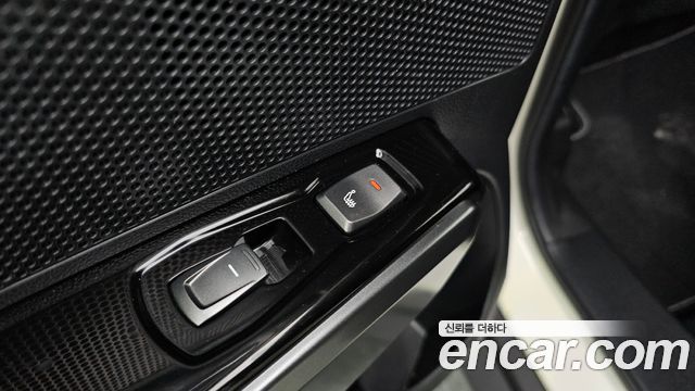 KG Mobility (SsangYong) Very New Tivoli Gasoline 1.5 2WD V3 2022 — фото 18
