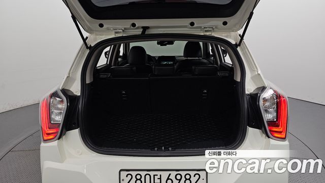 KG Mobility (SsangYong) Very New Tivoli Gasoline 1.5 2WD V3 2022 — фото 20