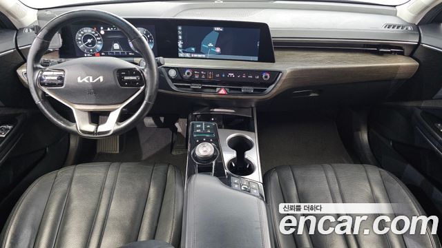 Kia K8 2.5 Gasoline 2WD Noblesse 2022 — фото 7