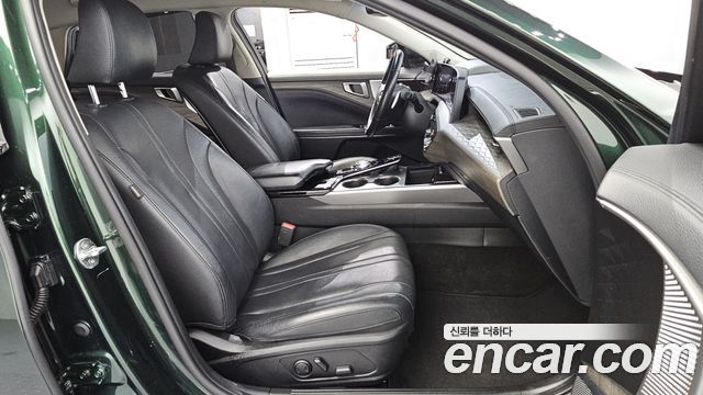 Kia K8 2.5 Gasoline 2WD Noblesse 2022 — фото 12