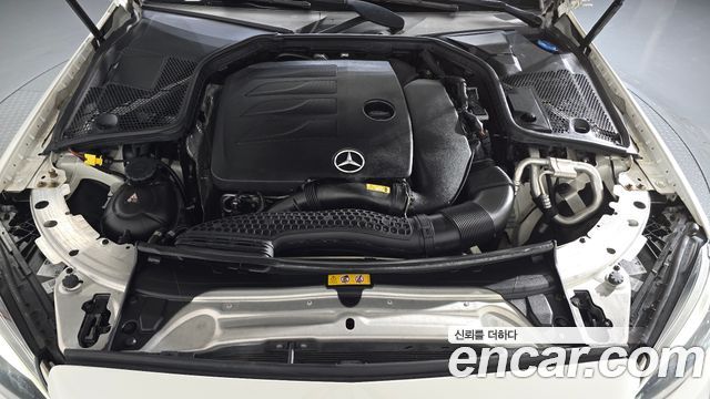 Mercedes-Benz C-Class (W205) C200 Cabriolet 2019 — фото 6