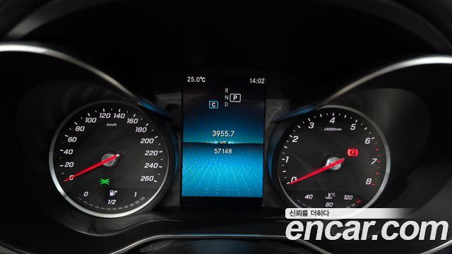 Mercedes-Benz C-Class (W205) C200 Cabriolet 2019 — фото 8