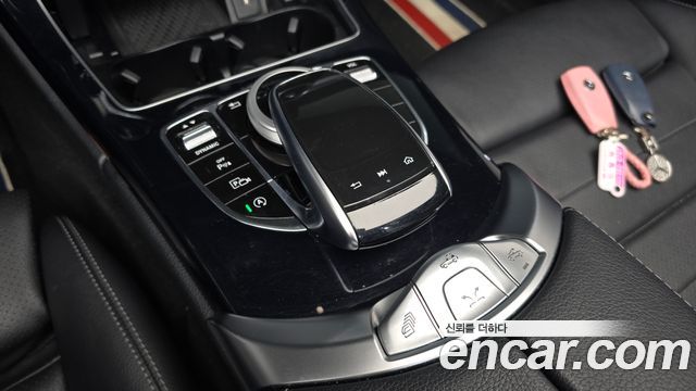 Mercedes-Benz C-Class (W205) C200 Cabriolet 2019 — фото 19