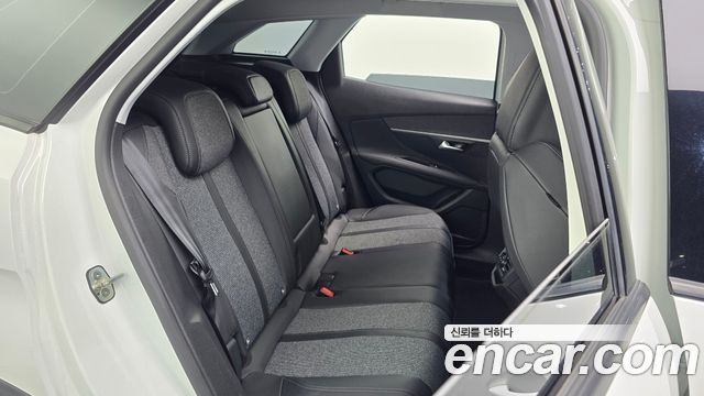 Peugeot 3008 (II) 1.5 BlueHDi Allure 2019 — фото 12
