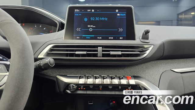 Peugeot 3008 (II) 1.5 BlueHDi Allure 2019 — фото 14