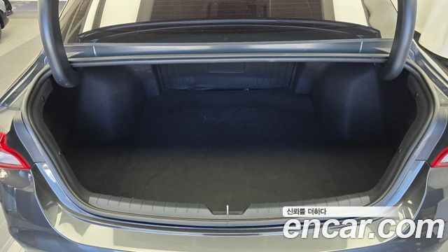 Kia K5 (III) 2.0 Prestige 2021 — фото 16
