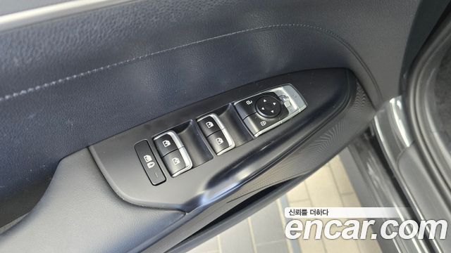 Kia K5 (III) 2.0 Prestige 2021 — фото 27