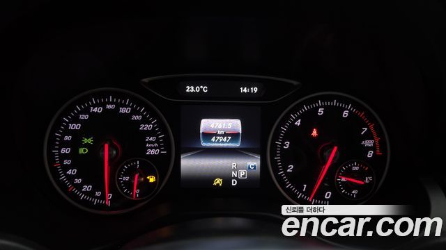 Mercedes-Benz A-Class (W176) A200 2018 — фото 8