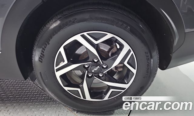 Kia Sportage (V) Diesel 2.0 2WD Trendy 2022 — фото 21