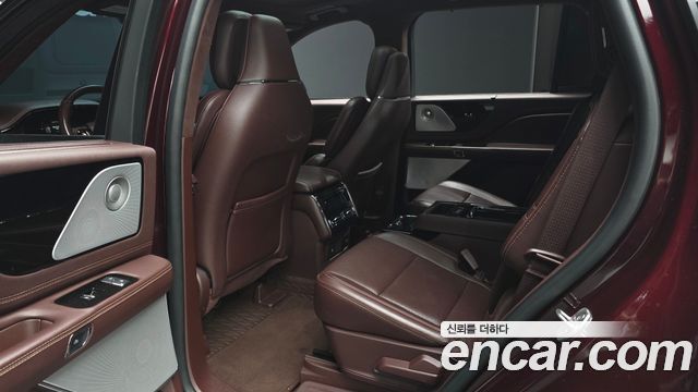 Lincoln Aviator (II) 3.0 Black Label AWD 2020 — фото 15