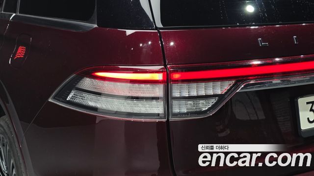 Lincoln Aviator (II) 3.0 Black Label AWD 2020 — фото 29