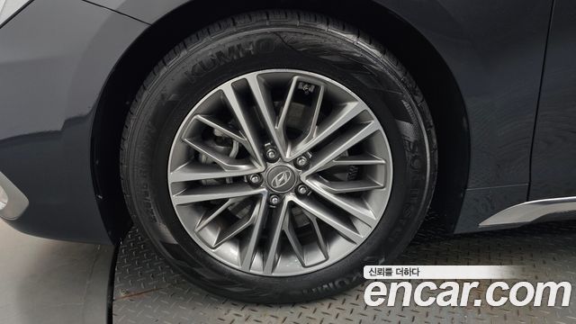 Hyundai Grandeur (IG) 2.4 Premium 2019 — фото 5