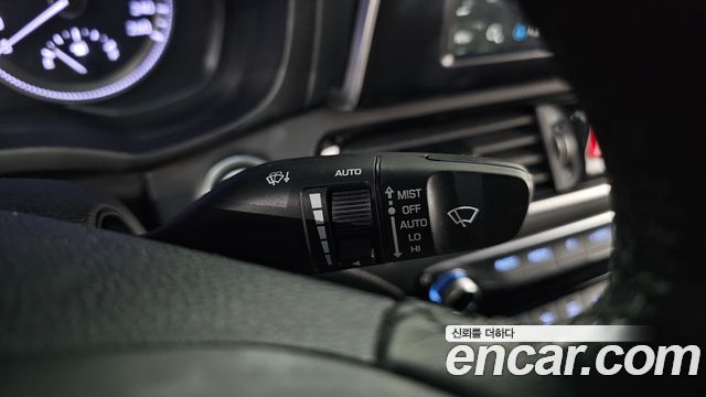 Hyundai Grandeur (IG) 2.4 Premium 2019 — фото 29