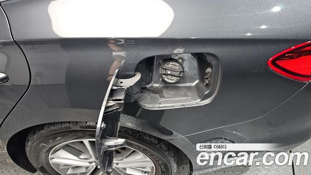 Hyundai Grandeur (IG) 2.4 Premium 2019 — фото 32