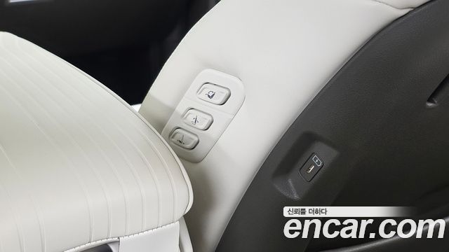 Hyundai Santa Fe (MX5) Gasoline 2.5T 2WD Calligraphy 2025 — фото 37