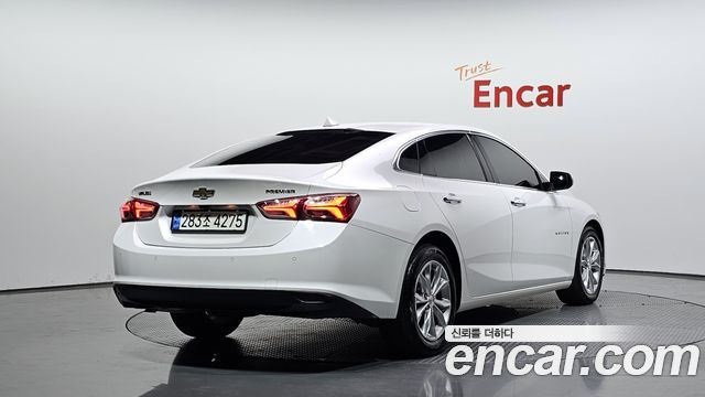 Chevrolet Malibu 1.3 Turbo Premier 2022 — фото 2