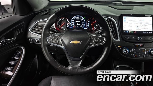 Chevrolet Malibu 1.3 Turbo Premier 2022 — фото 14