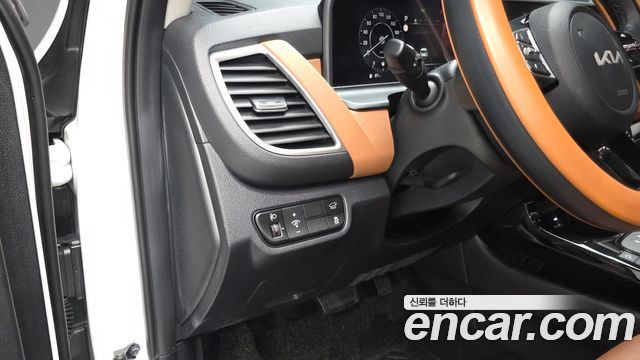 Kia Seltos Gasoline 1.6 Turbo 2WD Signature 2024 — фото 13