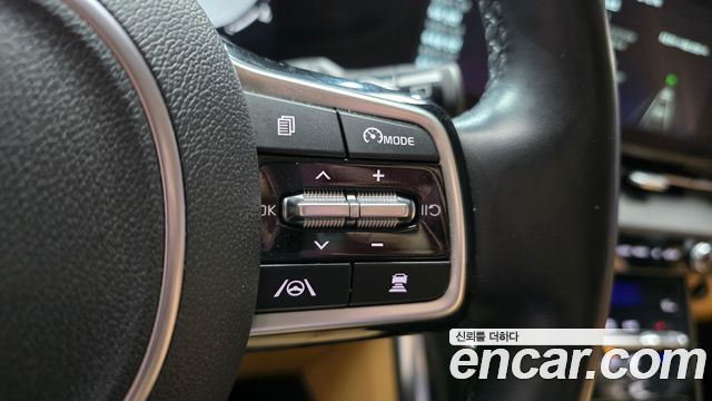 Kia Carnival (IV) Gasoline 7-Seater Signature 2023 — фото 17