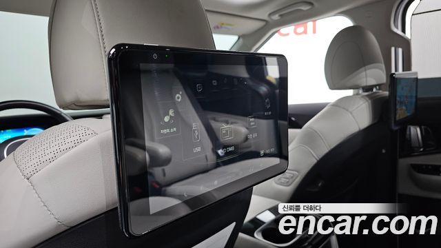 Kia Carnival (IV) Diesel 7-Seater Signature 2023 — фото 30
